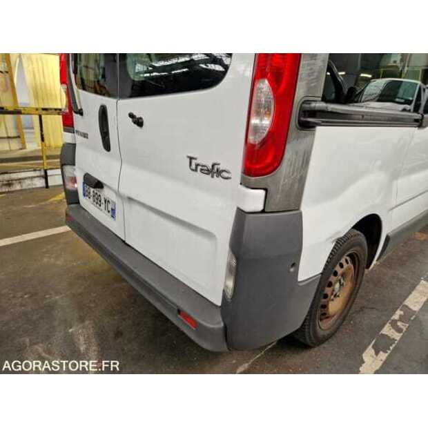 2010 Renault Traffic-48902379