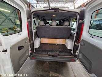 2010-renault-traffic-1481593-48902382