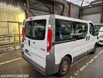 2010-renault-traffic-1481593-48902394