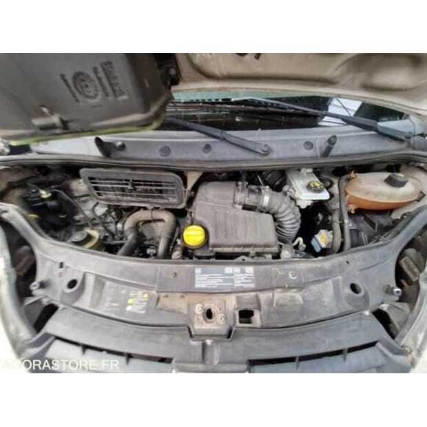 2010 Renault Traffic-48902399