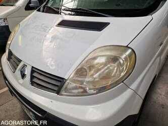 2010-renault-traffic-1481593-48902402