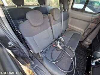 2019-nissan-nv200-1481595-48902433