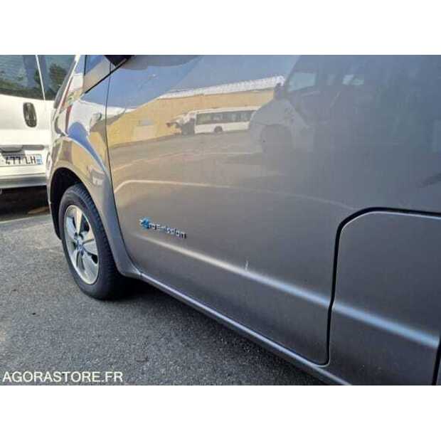 2019 NISSAN NV200-48902439