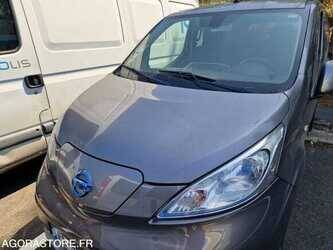2019-nissan-nv200-1481595-48902453