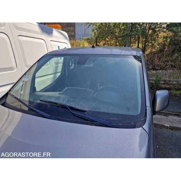 2019 NISSAN NV200-48902454
