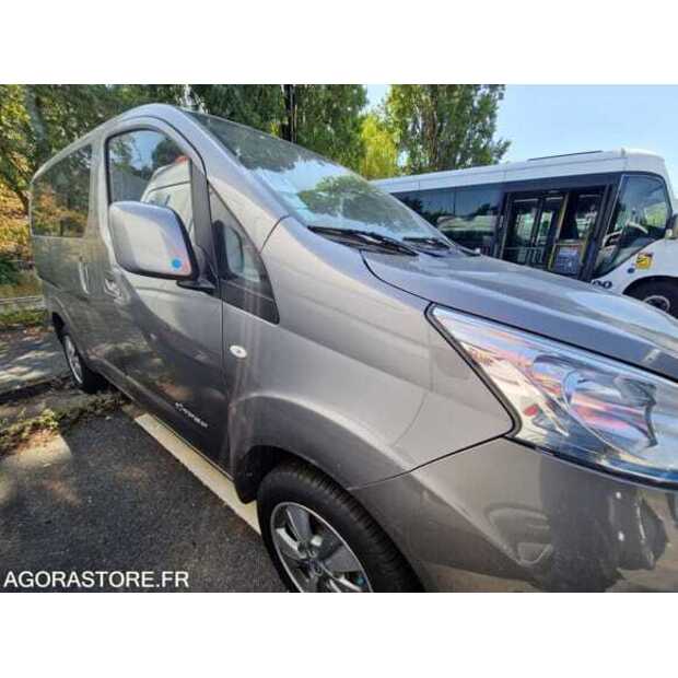 2019 NISSAN NV200-48902456