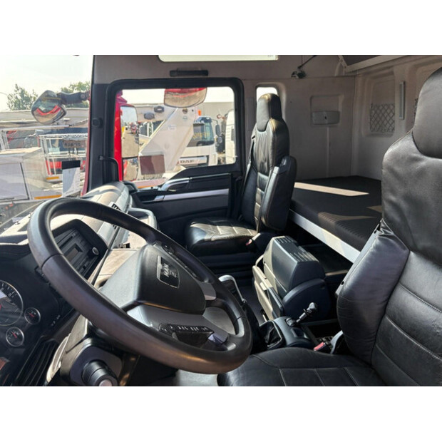 2009 MAN TGX-48904429