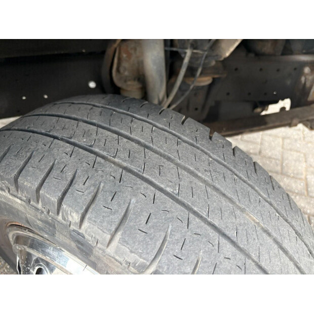 1991 مرسيدس بنز 609-48904502