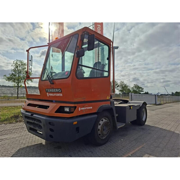 2013 Terberg YT182-48906536