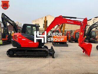 صورة ل حفارات مجنزرة 2024 كوبوتا KX080-4