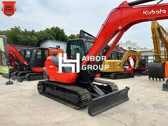 صورة ل حفارات مجنزرة 2024 كوبوتا KX080-4