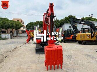 صورة ل حفارات مجنزرة 2024 كوبوتا KX080-4
