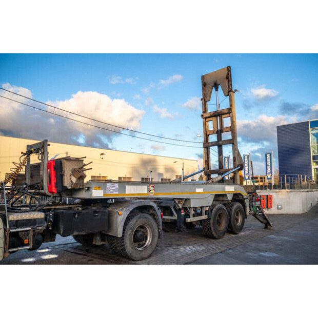 2004 Eggers SILO-48908881
