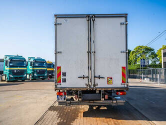 2014-renault-d-wide-1286458-48908888