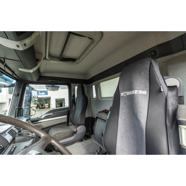 2011 MAN TGS 33.400 BB-48909522