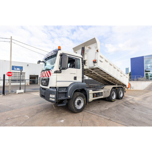2011 MAN TGS 33.400 BB-48909529