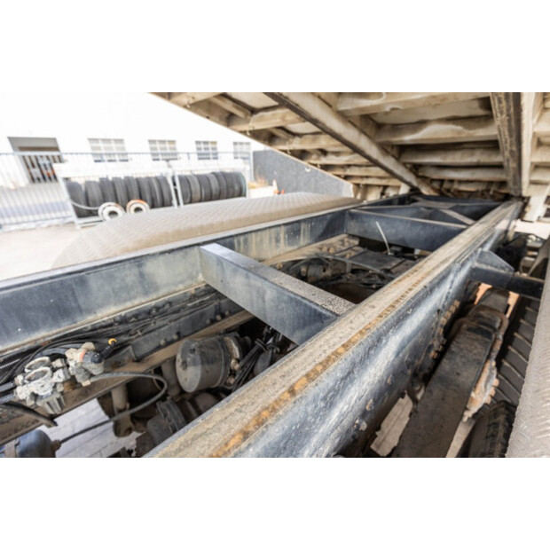 2011 MAN TGS 33.400 BB-48909532
