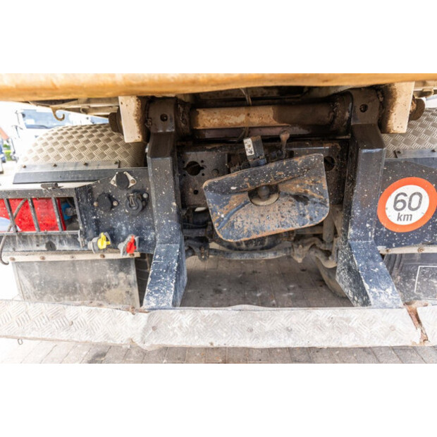 2011 MAN TGS 33.400 BB-48909535