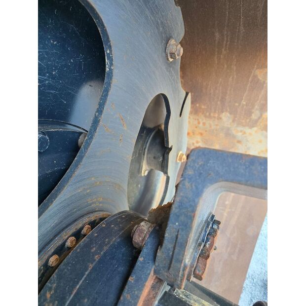 BOMAG BW 213 D-5-48913861