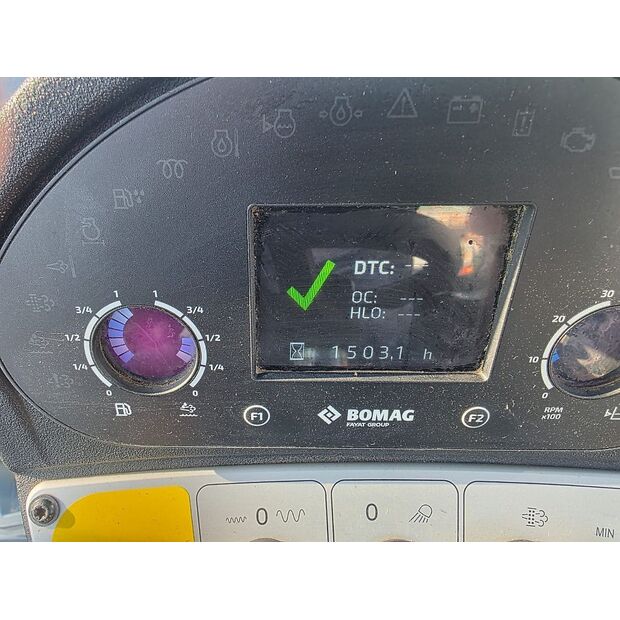 BOMAG BW 213 D-5-48913864