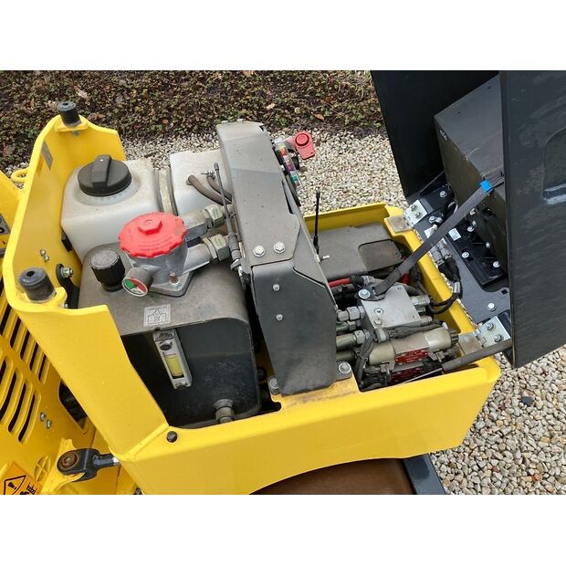 BOMAG BMP 8500-48913928