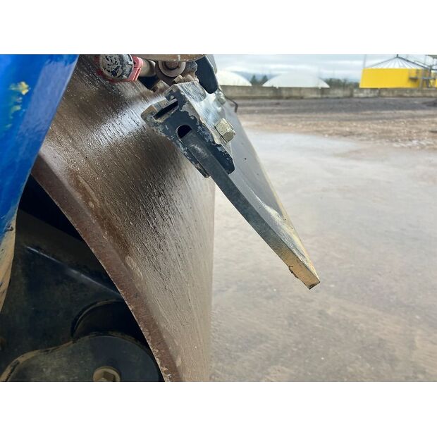 BOMAG BW 174 AP-4-48914178