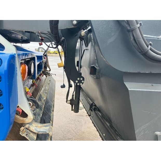 BOMAG BW 174 AP-4-48914181
