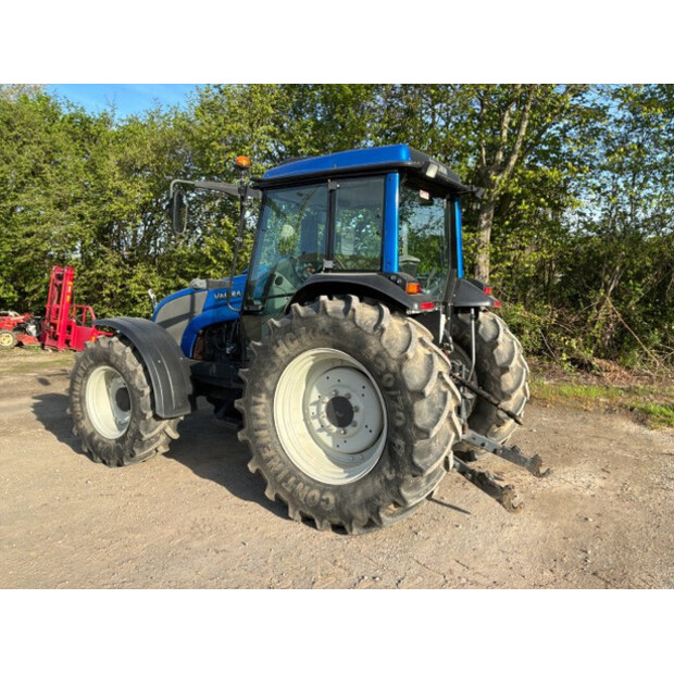 2013 Valtra A93-48914372