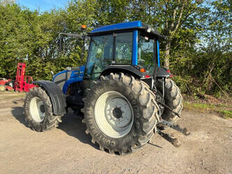 2013-valtra-a93-48914372
