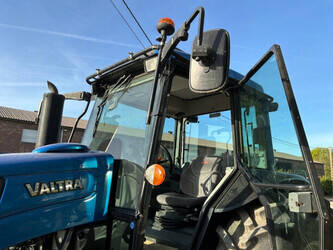 2013-valtra-a93-48914374