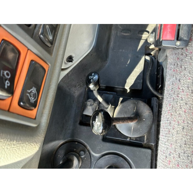2013 Valtra A93-48914383