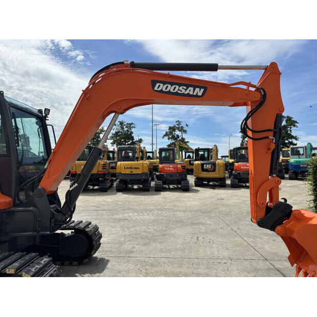 2018 Doosan DX55-9C-48914466