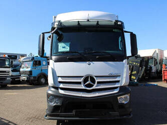 2016-mercedes-benz-antos-1428822-48914505