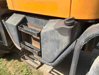 1993-jcb-fastrack-155-65-48914881