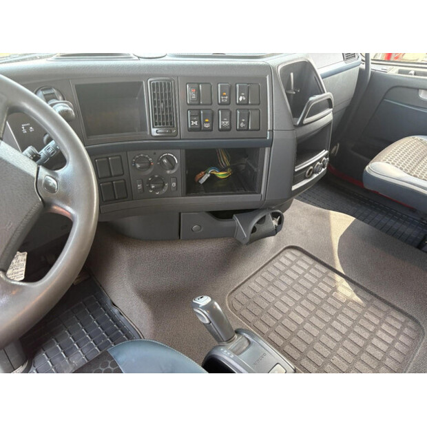 2011 Volvo FH-48915018