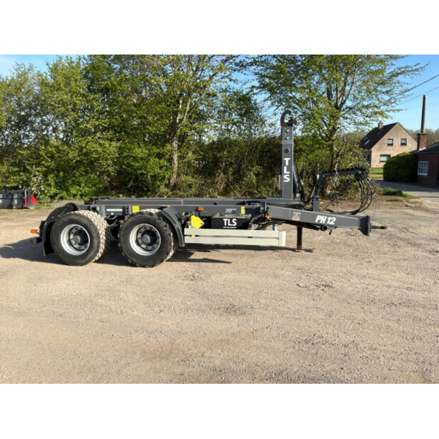 2022 TLS PH12-48915033
