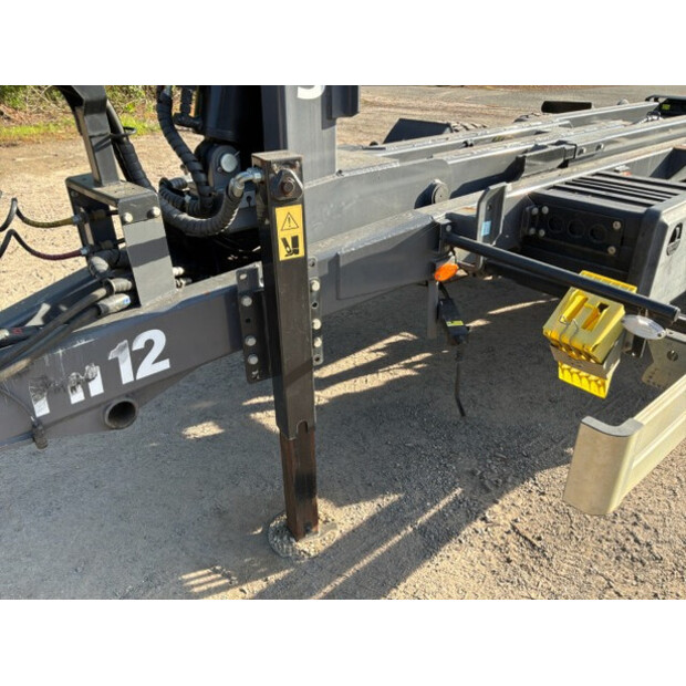 2022 TLS PH12-48915042