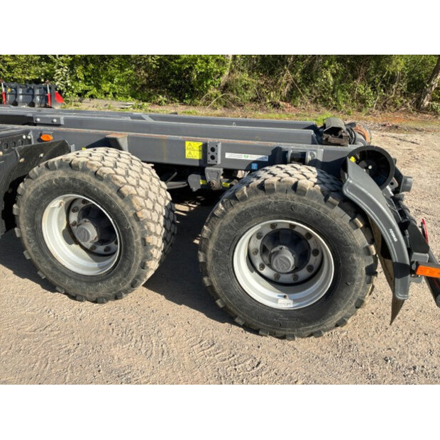 2022 TLS PH12-48915046