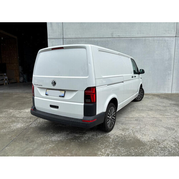 2024 Volkswagen Transporter-48915123