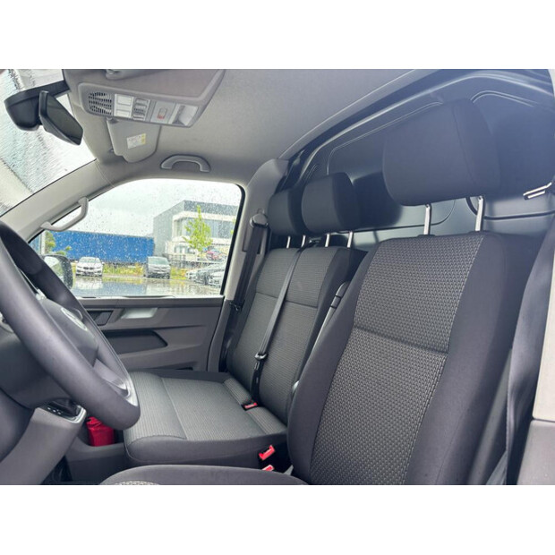2024 Volkswagen Transporter-48915131
