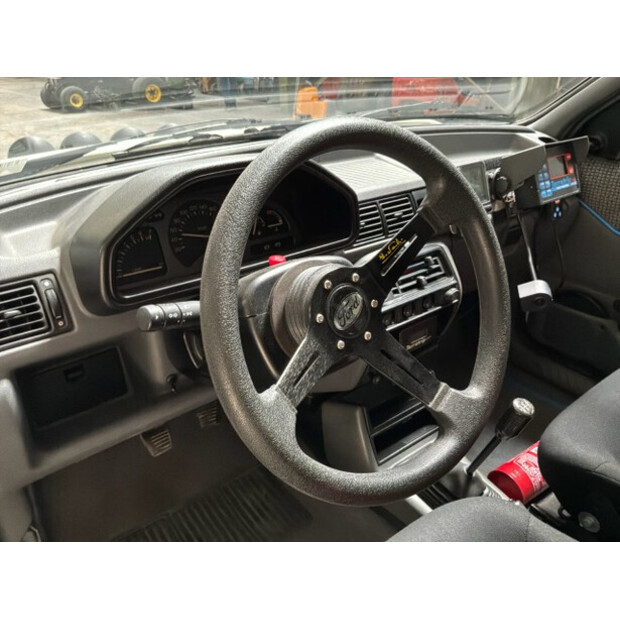 1990 Ford Fiesta-48915176