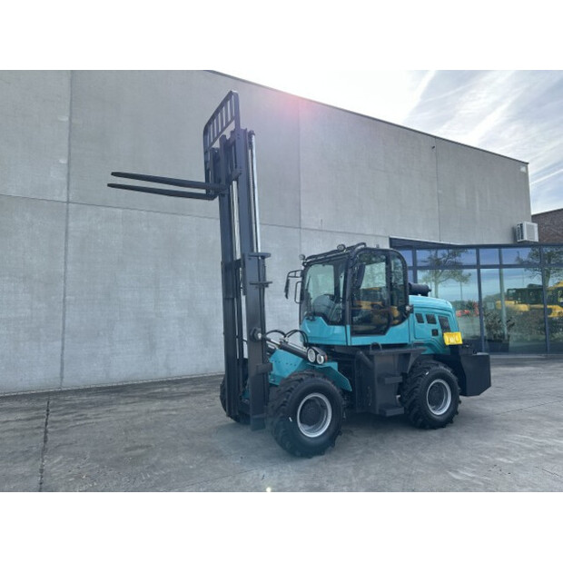 2025 Macro MP-T320A-48915306