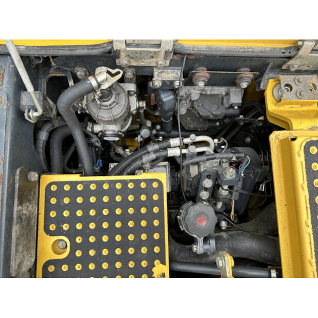 2017 Komatsu PC138US-11-48915391