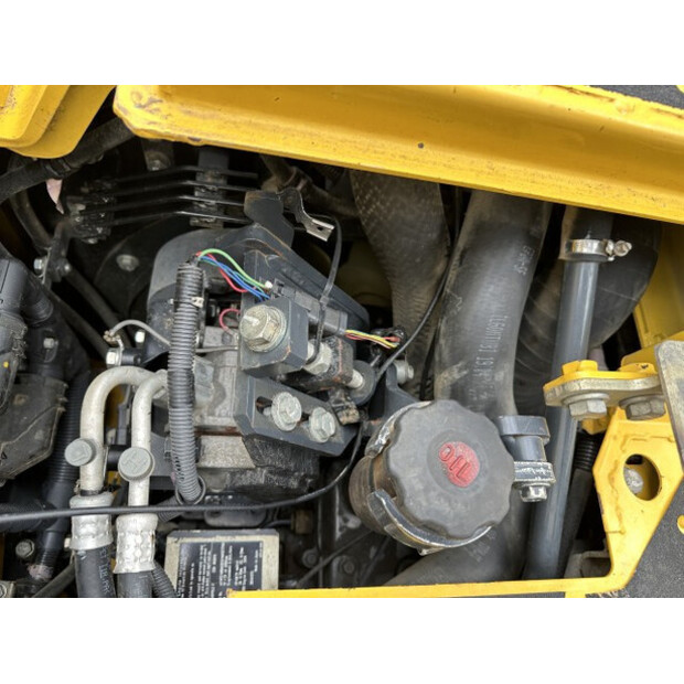 2017 Komatsu PC138US-11-48915393