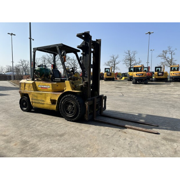 1989 MITSUBISHI FG40-48915446
