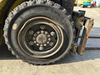 1989-mitsubishi-fg40-1481947-48915482