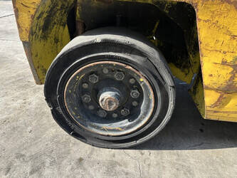 1989-mitsubishi-fg40-1481947-48915483