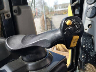 2015-caterpillar-d6t-lgp-1481948-48915541
