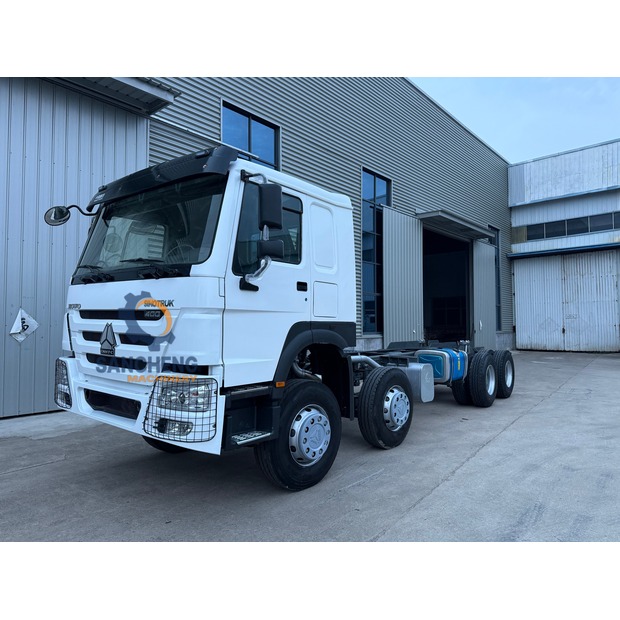 2023 Sinotruk 400-48918228
