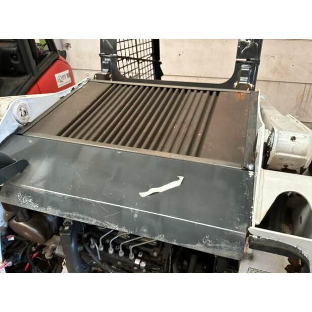 2016 بوبكات S550-48918251